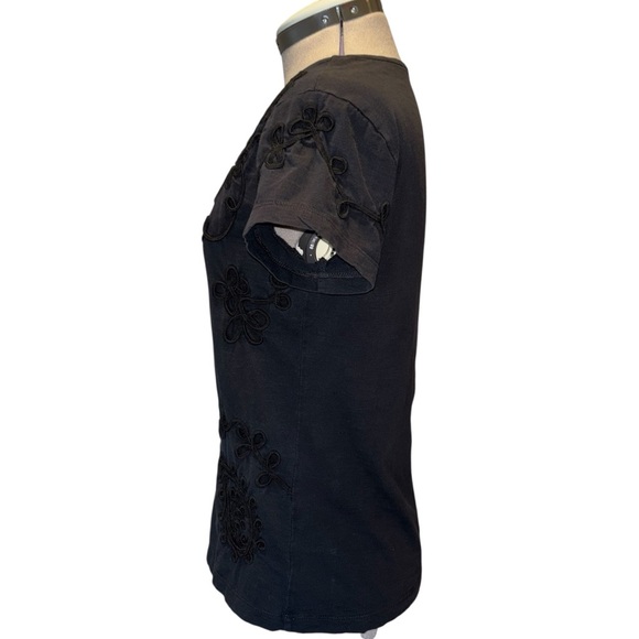 Coldwater Creek | Black Cotton Appliqué Tee | S - Picture 4 of 7